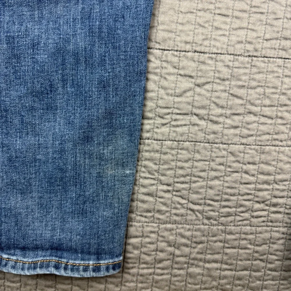 Lucky Brand 221 Straight Leg Jeans Mens 34x32 (33x30) Blue Denim Medium Wash